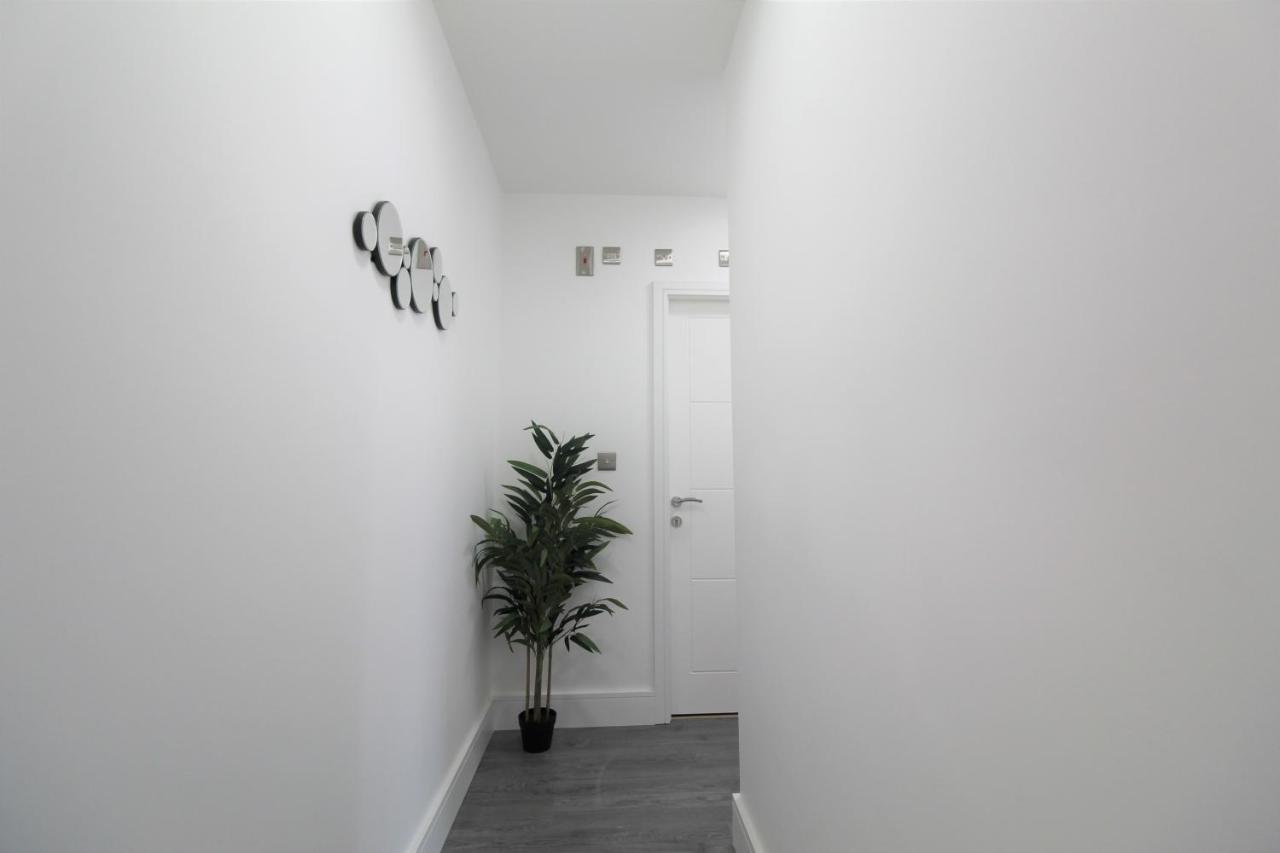 F6 Hammonds Row Apartment Preston  Bagian luar foto